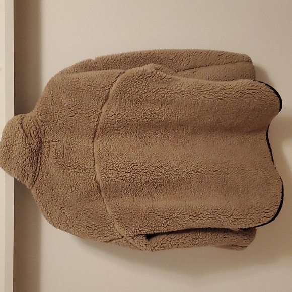 Abercrombie & Fitch light brown teddy half zip pullover sweater. Cozy. Size L. - Picture 2 of 12